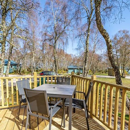 Thistle Lodge 21 With Hot Tub Belladrum Exterior foto